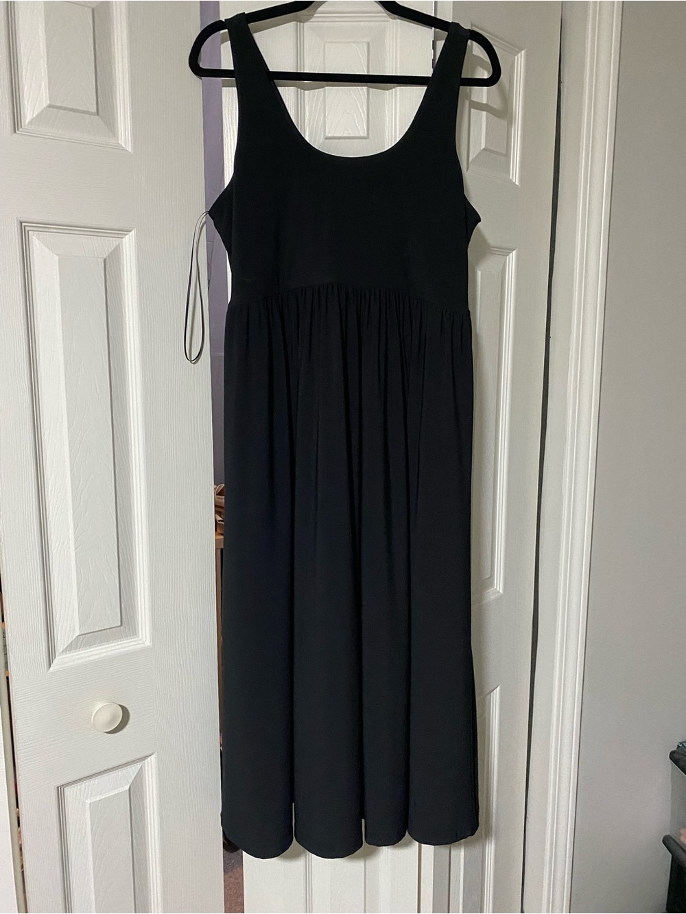 Simply Vera Vera Wang Black Midi Scoop-Neck Dress